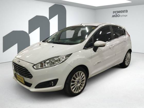 FORD FIESTA 1.6 TITANIUM SEDAN 16V FLEX 4P POWERSHIFT FORD FIESTA 1.6 TITANIUM SEDAN 16V FLEX 4P POWERSHIFT